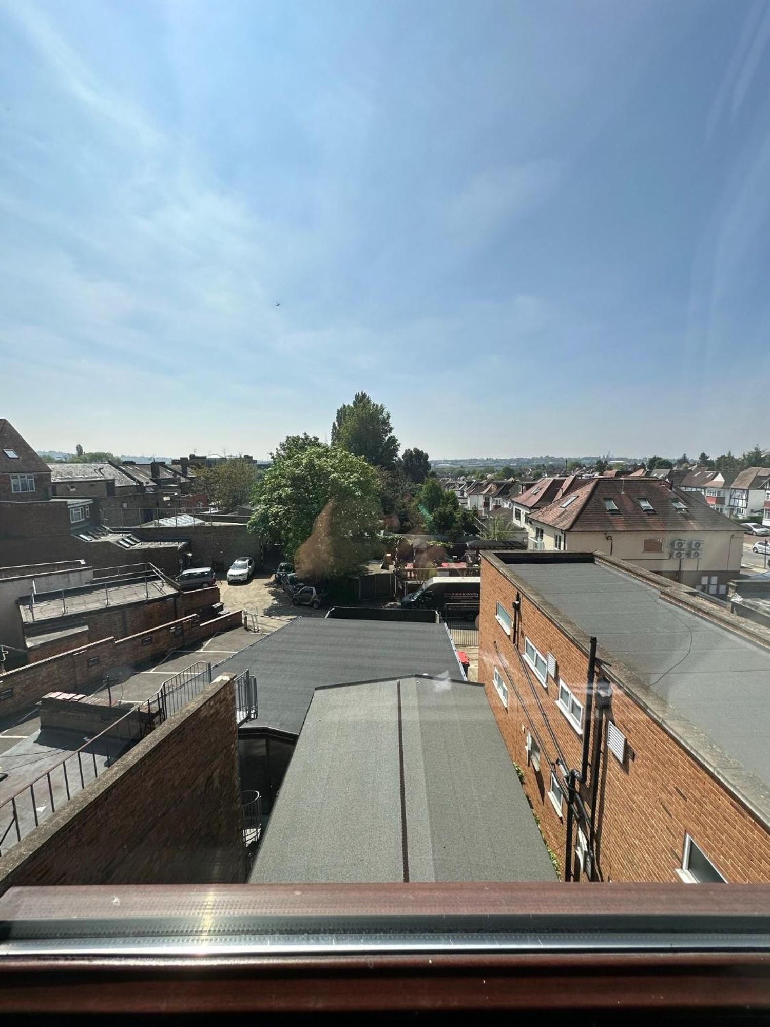Unique Modern, Private Apartment,15 Mins To Central London Hendon Eksteriør billede
